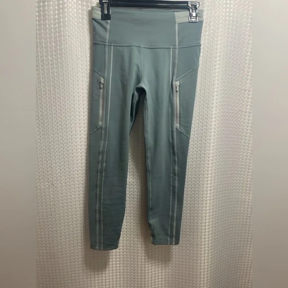 Athleta Rainier Evolve 7/8 Tight Leggings Women’s Small Blue Gray Zipper Pocket - Picture 4 of 9